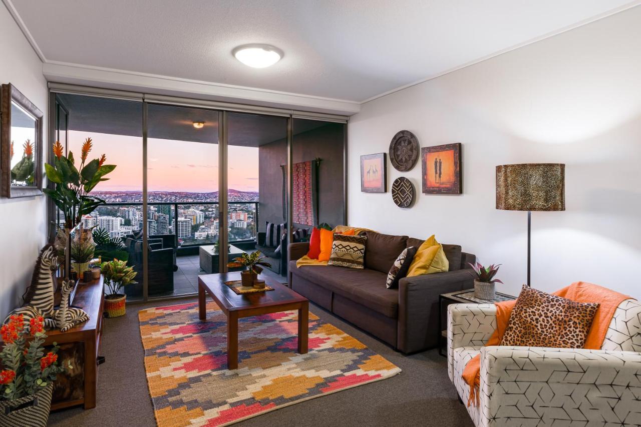 African Escape On Level 38 - Balcony With Views Бризбейн Екстериор снимка