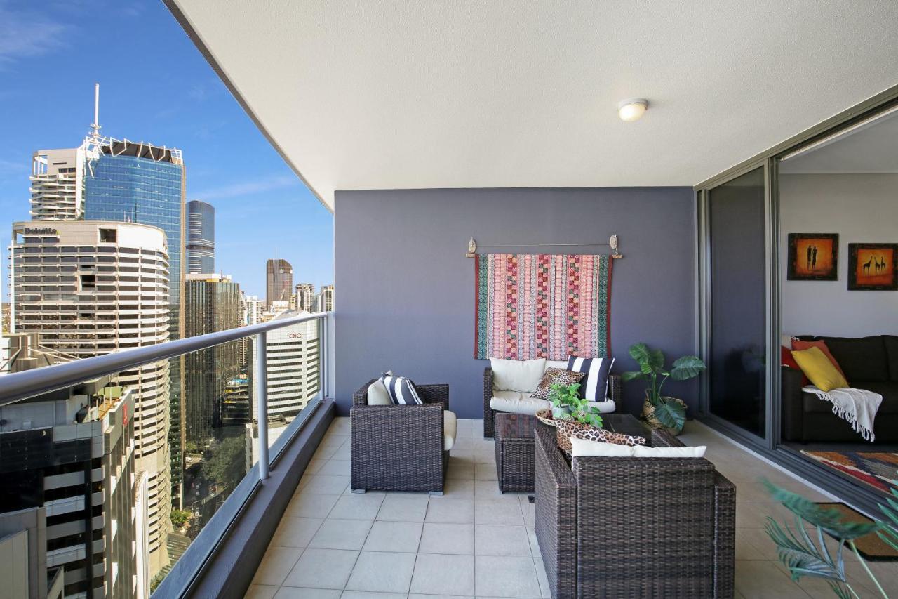 African Escape On Level 38 - Balcony With Views Бризбейн Екстериор снимка
